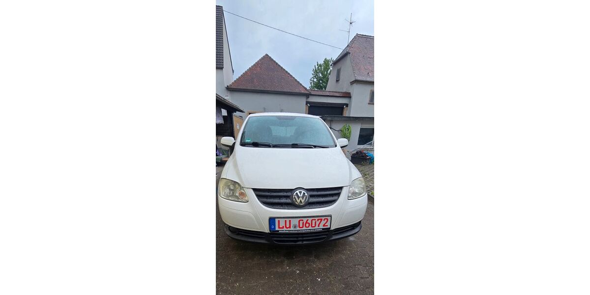VW Fox 86.000 km 2.199 &euro; Ludwigshafen am Rhein 67069