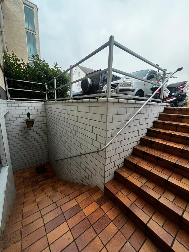 vielseitig nutzbare Fläche von ca. 165 m² Handweker oder Vereine