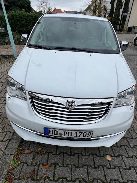 Lancia Voyager 39.600 km 23.900 € Edingen-Neckarhausen 68535