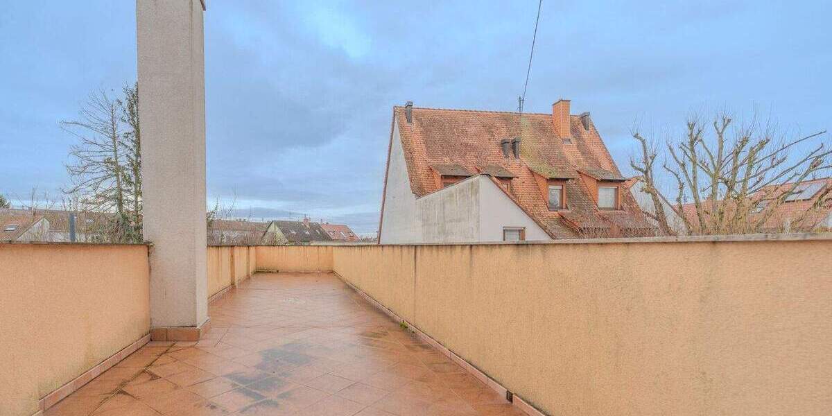 Einfamilienhaus Edingen-Neckarhausen Edingen - 7 Zimmer, 283 m&sup2;, 680.000&euro; | Angebot:24872175