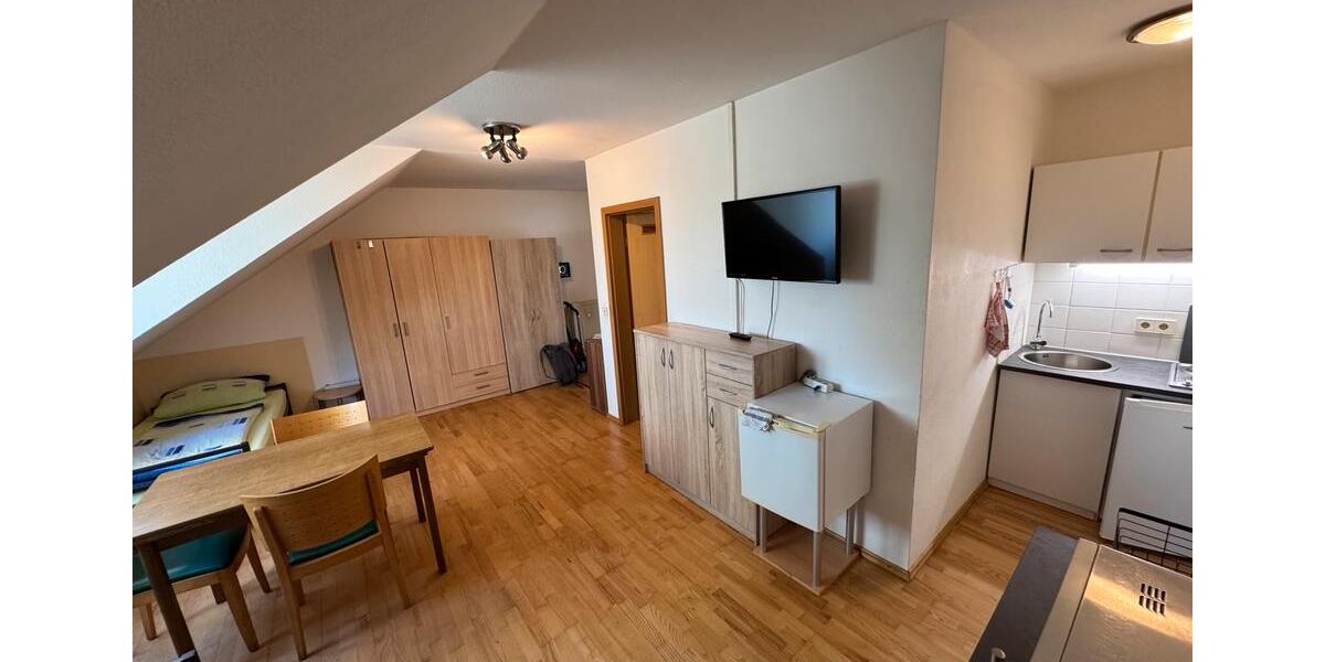 Dachgeschoßwohnung Ludwigshafen am Rhein Edigheim - 1 Zimmer, 27 m&sup2;, 550&euro; | Angebot:26538128