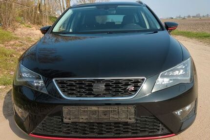 Seat Leon 128.689 km 10.900 &euro; Ludwigshafen 67071