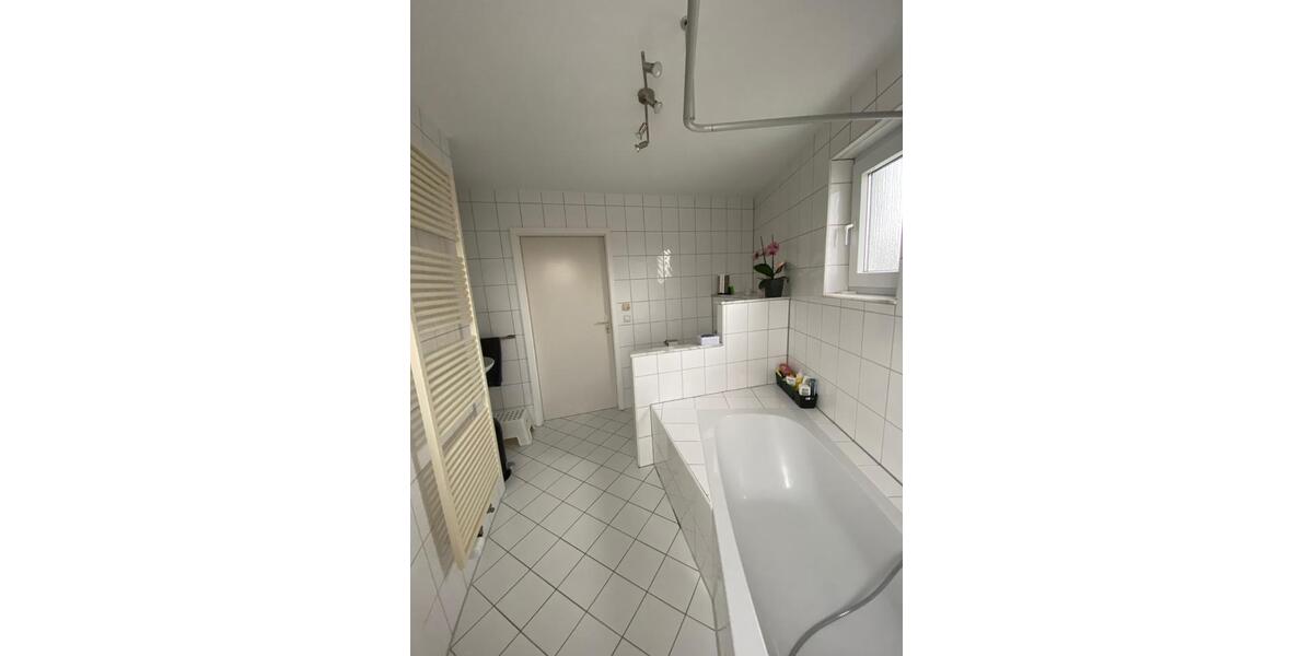 Dachgeschoßwohnung Epfenbach - 4 Zimmer, 123 m&sup2;, 349.000&euro; | Angebot:26538188
