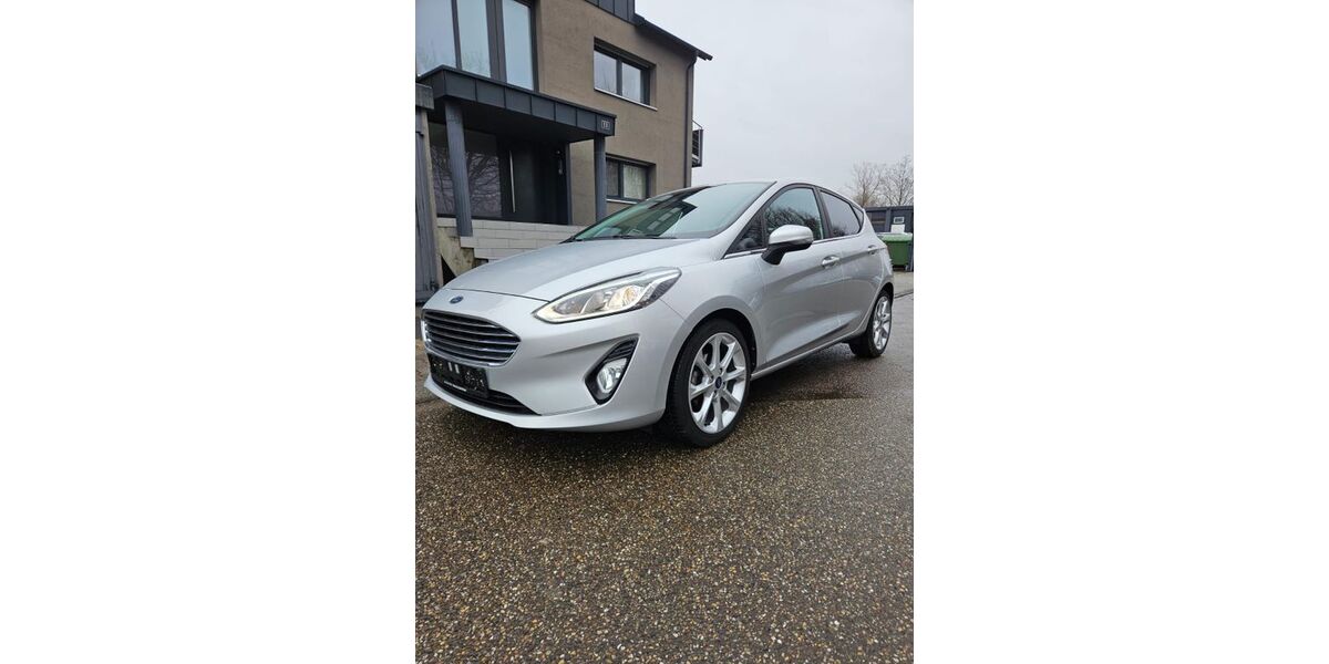 Ford Fiesta 129.800 km 10.499 &euro; Kronau 76709
