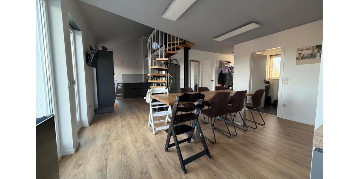 Dachgeschoßwohnung Epfenbach - 4 Zimmer, 123 m&sup2;, 349.000&euro; | Angebot:26538188