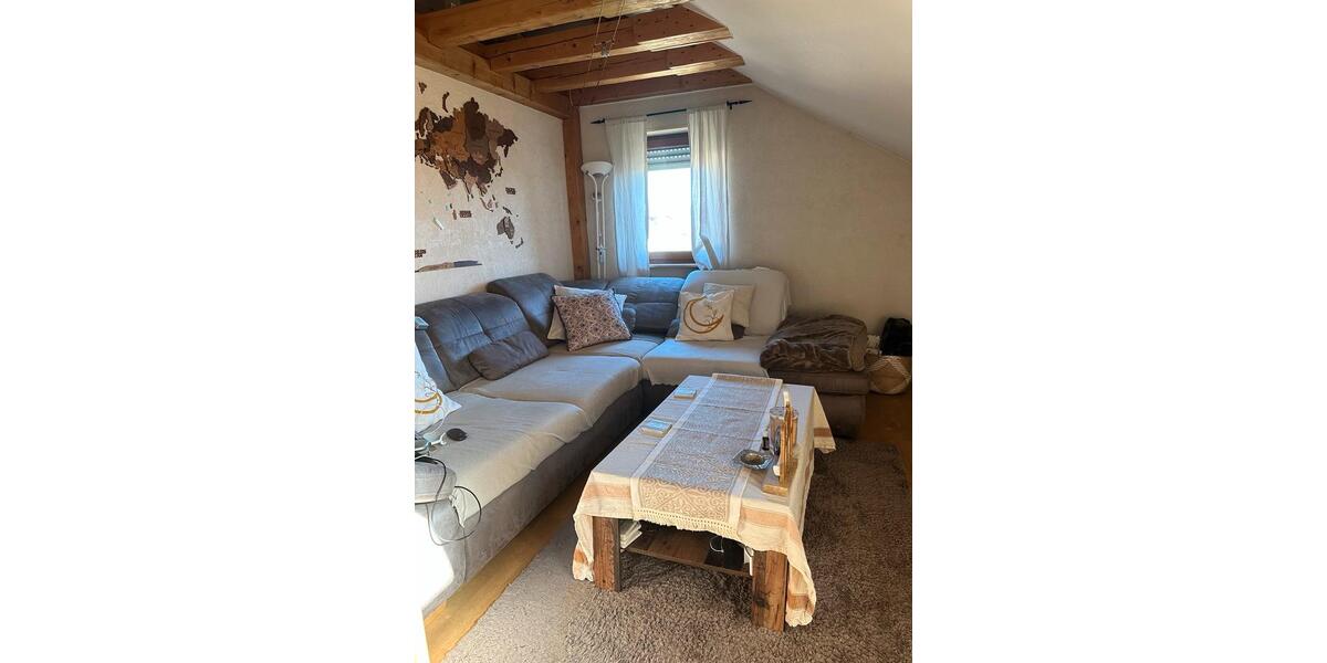 Dachgeschoßwohnung Ludwigshafen am Rhein Rheingönheim - 2 Zimmer, 80 m&sup2;, 895&euro; | Angebot:25516749