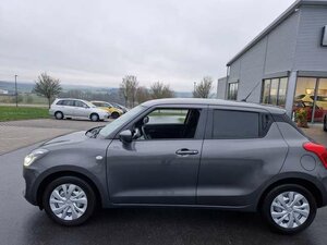 Suzuki Swift 1.2 Dualjet Hybrid Club AHK M+S 70.345 km 11.850 &euro; Obrigheim-Asbach 74847