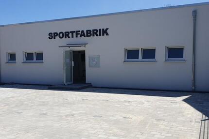 SporthalleKursraum zum stundenweisen anmieten zimmer