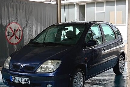 Renault Scenic 288.000 km 2.200 € Speyer 67346