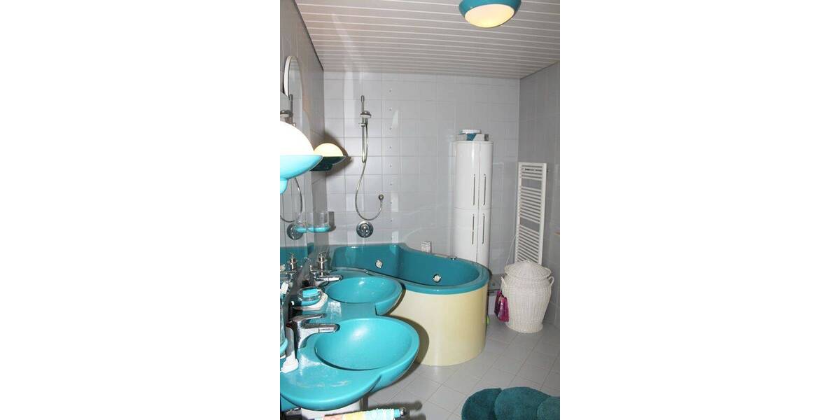 Mehrfamilienhaus, Wohnhaus Wald-Michelbach Siedelsbrunn - 9 Zimmer, 317 m&sup2;, 575.000&euro; | Angebot:25686940