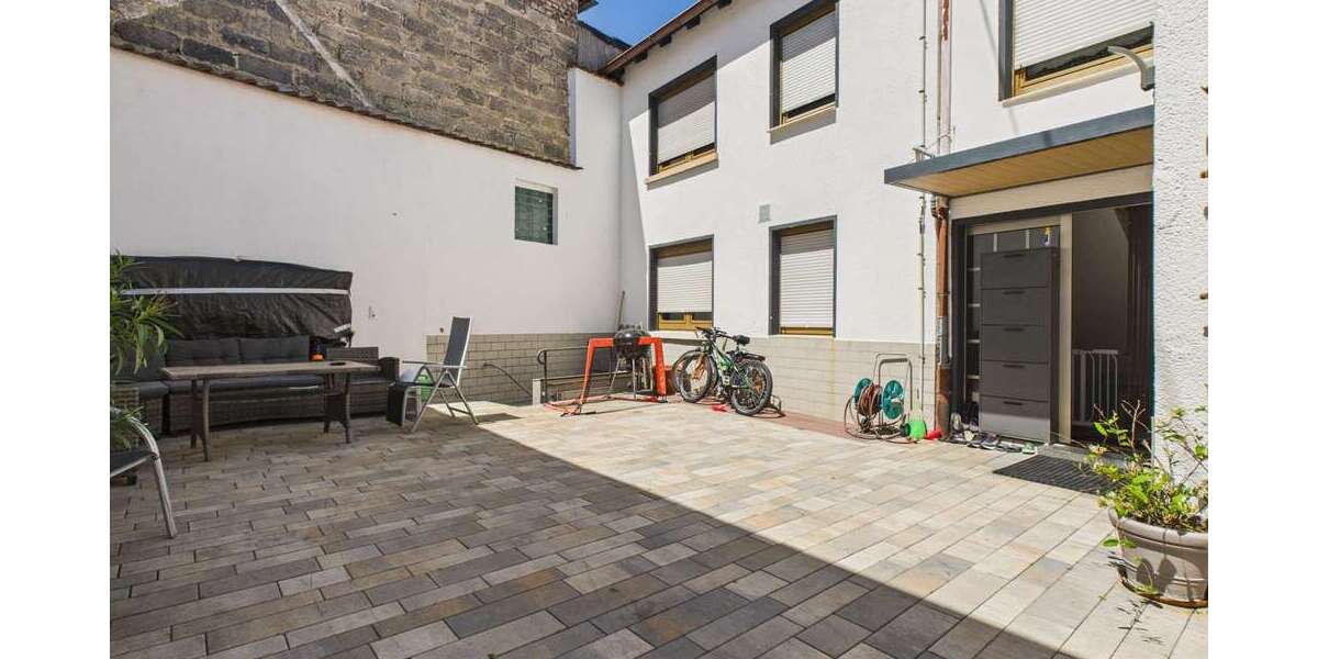 Einfamilienhaus Ludwigshafen Rheingönheim - 7 Zimmer, 170 m&sup2;, 479.000&euro; | Angebot:26901649