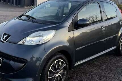 Peugeot 107 140.000 km 2.590 &euro; Frankenthal Pfalz 67227