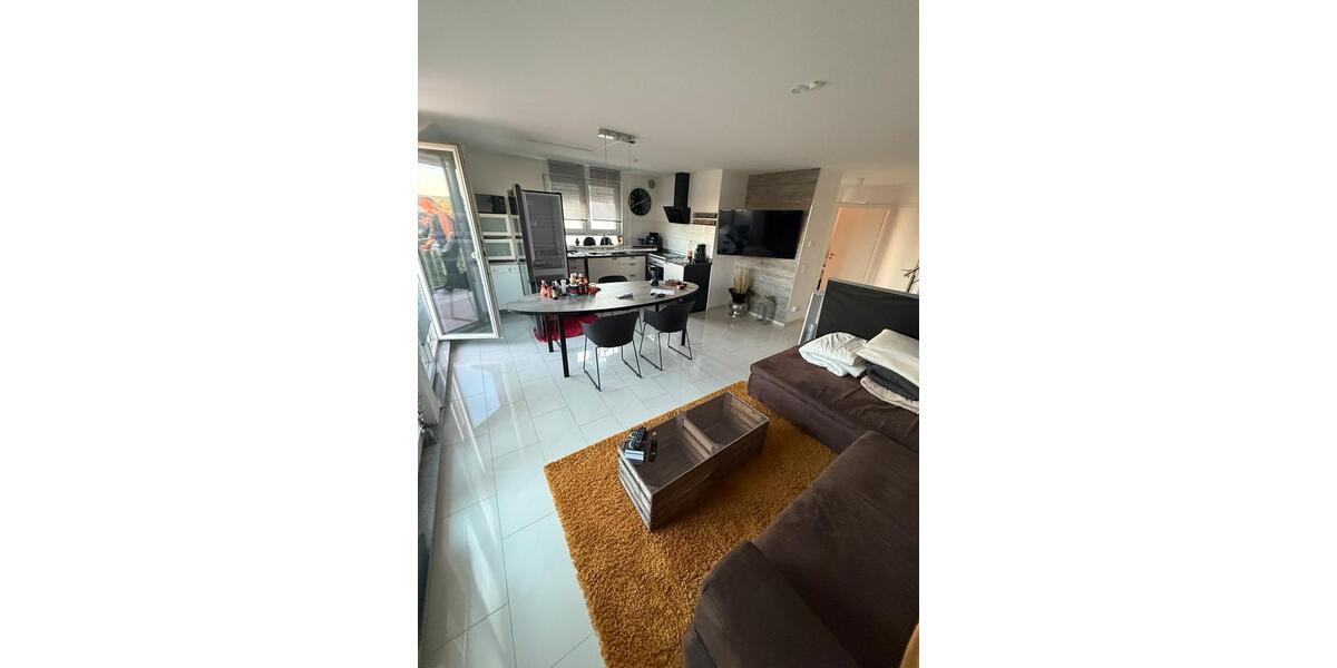 Dachgeschoßwohnung Wiesloch - 3 Zimmer, 69 m&sup2;, 990&euro; | Angebot:26399963