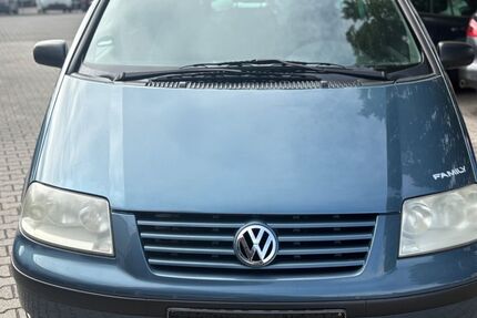 VW Sharan 173.000 km 2.999 € Speyer 67346