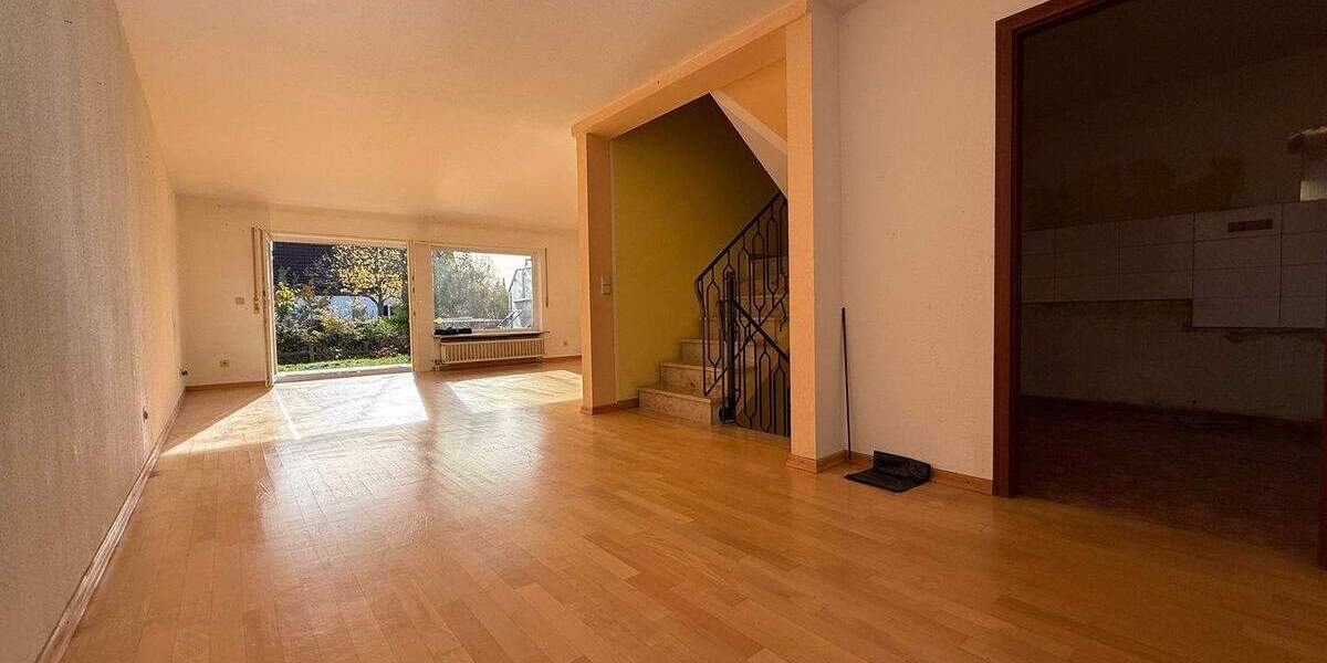 Reihenmittelhaus Mannheim Rheinau - 4 Zimmer, 122 m&sup2;, 365.000&euro; | Angebot:25668088