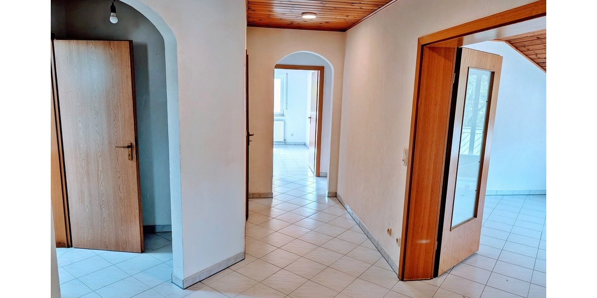 Dreifamilienhaus ohne Renovierungsstau - Mehrfamilienhaus, Wohnhaus Schönau Altneudorf | Angebot:26745399