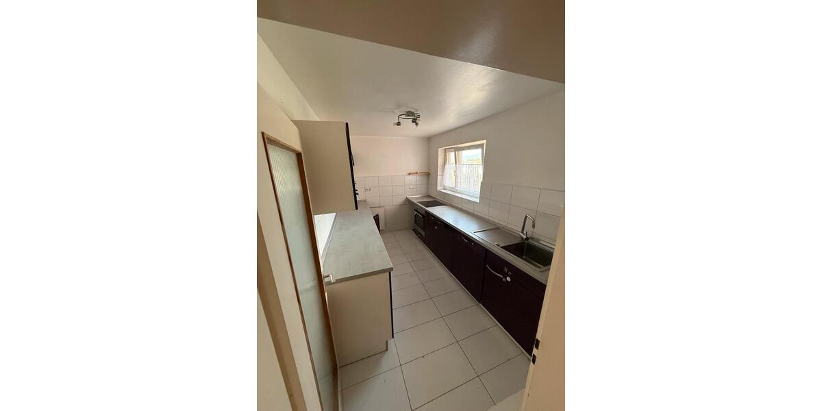 Etagenwohnung Eppelheim - 3.5 Zimmer, 84 m&sup2;, 230.000&euro; | Angebot:27086835