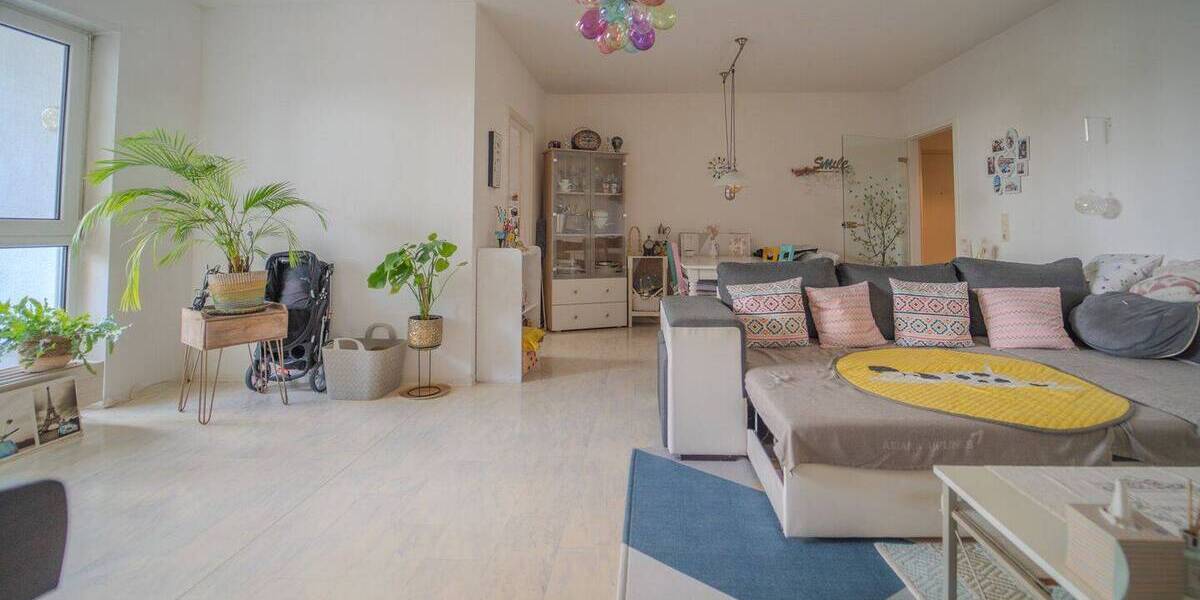 Etagenwohnung Mannheim Käfertal - 2 Zimmer, 74 m&sup2;, 175.000&euro; | Angebot:26402009
