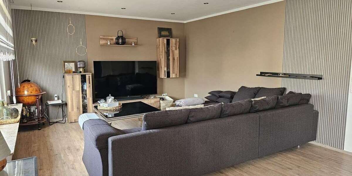 Etagenwohnung Lampertheim - 3 Zimmer, 93 m&sup2;, 1.040&euro; | Angebot:26333666