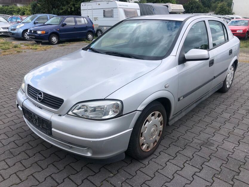 Opel Astra 189.000 km 1.288 € Wiesloch 69168