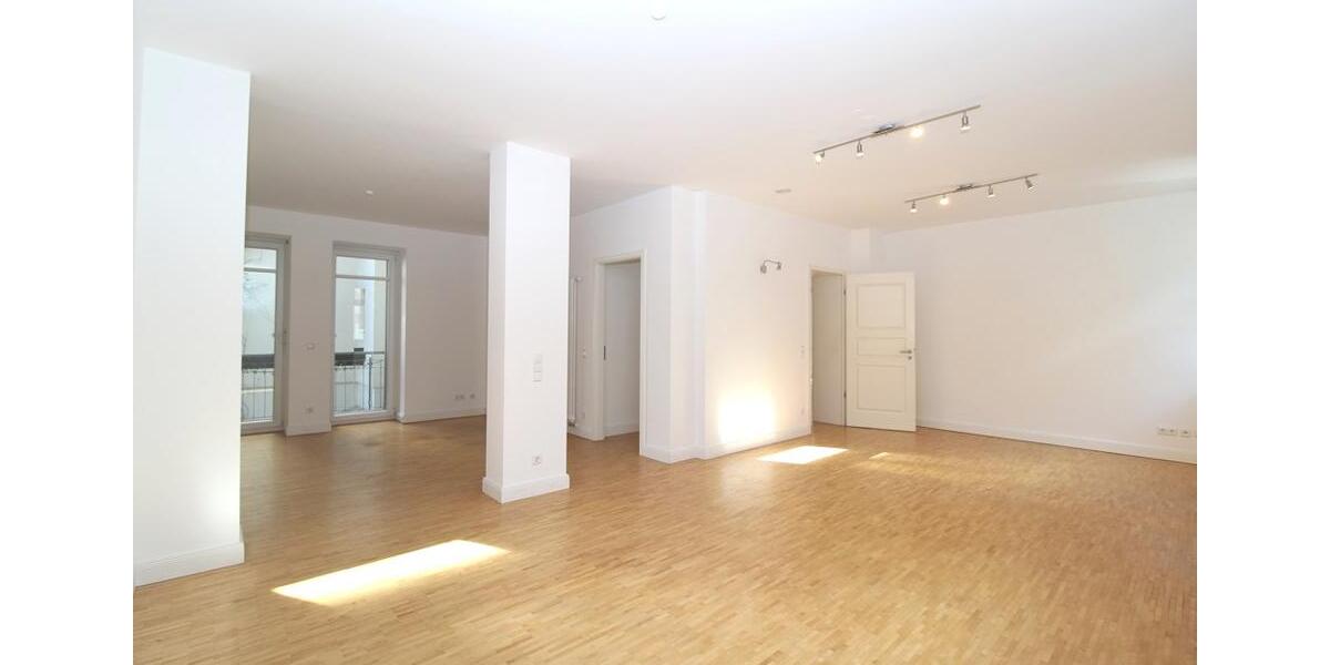 Etagenwohnung Ludwigshafen am Rhein Ludwigshafen-Hemshof - 3.5 Zimmer, 124 m&sup2;, 1.100&euro; | Angebot:23007196