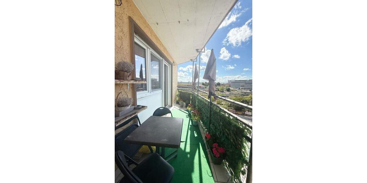 Bezugsfreie 2 ZKB mit Balkon WG-tauglich | Großteils modernisiert HD-Weststadt | Fernwärme 2 zimmer