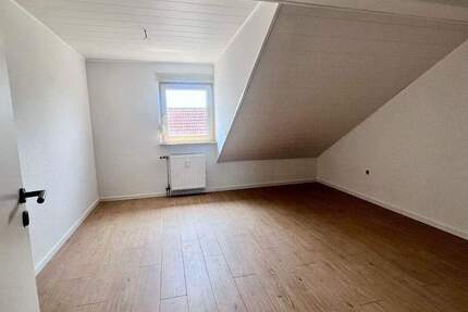 Wohnung Neulußheim - 2 Zimmer, 58 m&sup2;, 700&euro; | Angebot:23976446