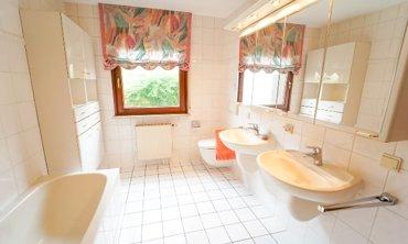 Einfamilienhaus Hockenheim - 7 Zimmer, 159 m&sup2;, 699.000&euro; | Angebot:27140841