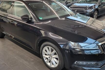 Skoda Superb 81.000 km 19.900 € Viernheim 68519