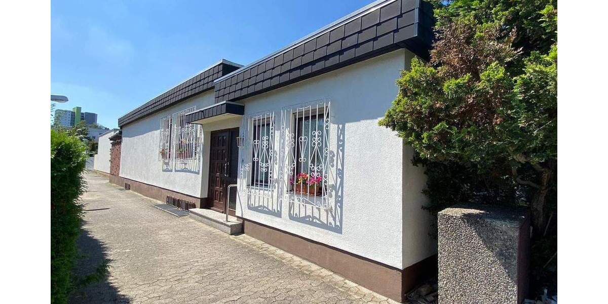 Bungalow Ludwigshafen am Rhein Pfingstweide - 9 Zimmer, 259 m&sup2; | Angebot:25706334
