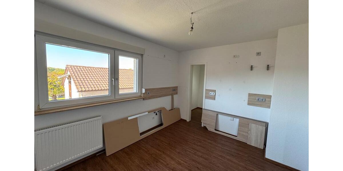 Einfamilienhaus Sinsheim - 9 Zimmer, 184 m&sup2;, 649.000&euro; | Angebot:26897390