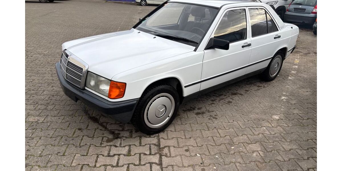 Mercedes-Benz 190 110.200 km 2.490 &euro; Eppelheim 69214