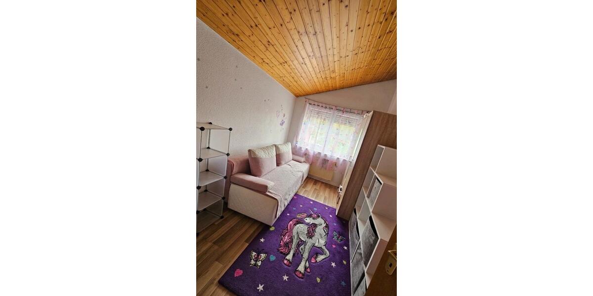 Dachgeschoßwohnung Ludwigshafen am Rhein Rheingönheim - 3.5 Zimmer, 80 m&sup2;, 860&euro; | Angebot:26321158