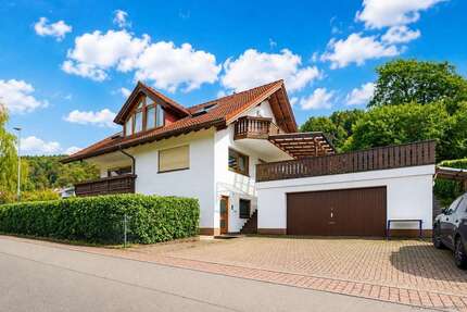Haus Eberbach - 8 Zimmer, 247 m&sup2;, 482.000&euro; | Angebot:27329733