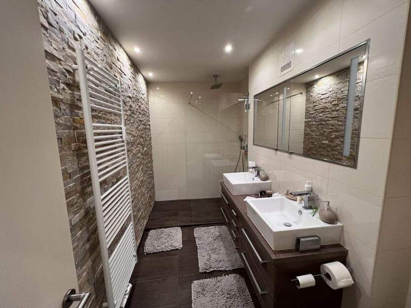 Schöne 2-Zimmer-Wohnung mit Balkon und EBK 2 zimmer