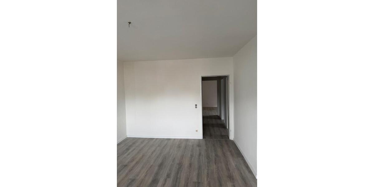 Etagenwohnung Brühl - 2 Zimmer, 70 m&sup2;, 800&euro; | Angebot:24778549