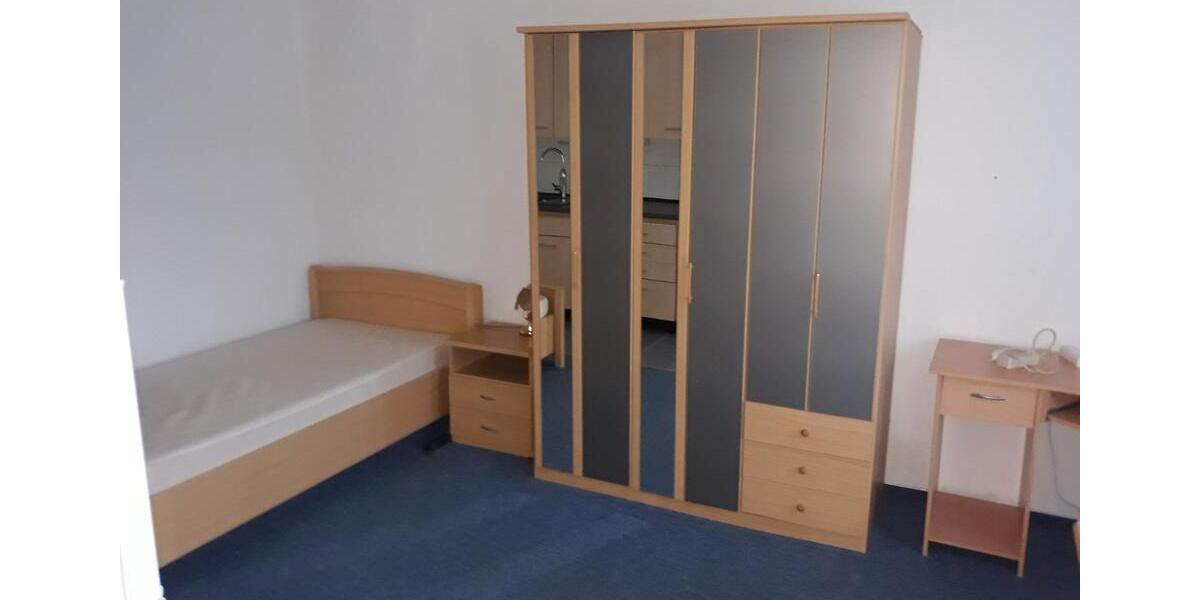 Dachgeschoßwohnung Lampertheim - 1 Zimmer, 26 m&sup2;, 380&euro; | Angebot:26312771