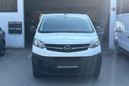 Opel Vivaro 62.400 km 16.390 &euro; Frankenthal/Studernheim 67227