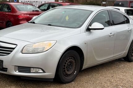 Opel Insignia 242.000 km 2.200 &euro; Weinheim 69469