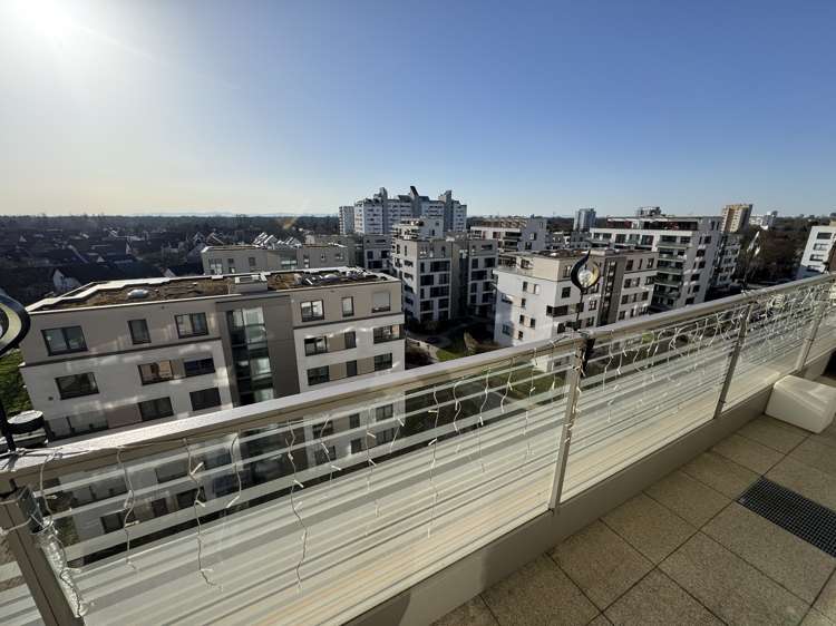 Etagenwohnung Mannheim Almenhof - 4 Zimmer, 136 m&sup2;, 2.420&euro; | Angebot:26914978