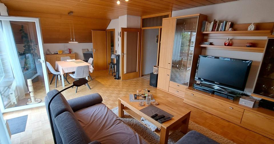 Dachgeschoßwohnung Ludwigshafen am Rhein Ludwigshafen-Oggersheim - 3.5 Zimmer, 82 m&sup2;, 790&euro; | Angebot:26356356