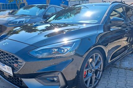 Ford Focus 55.000 km 24.490 &euro; Brühl 68782