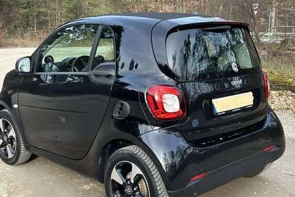 Smart forTwo 45.062 km 8.660 &euro; Viernheim 68519