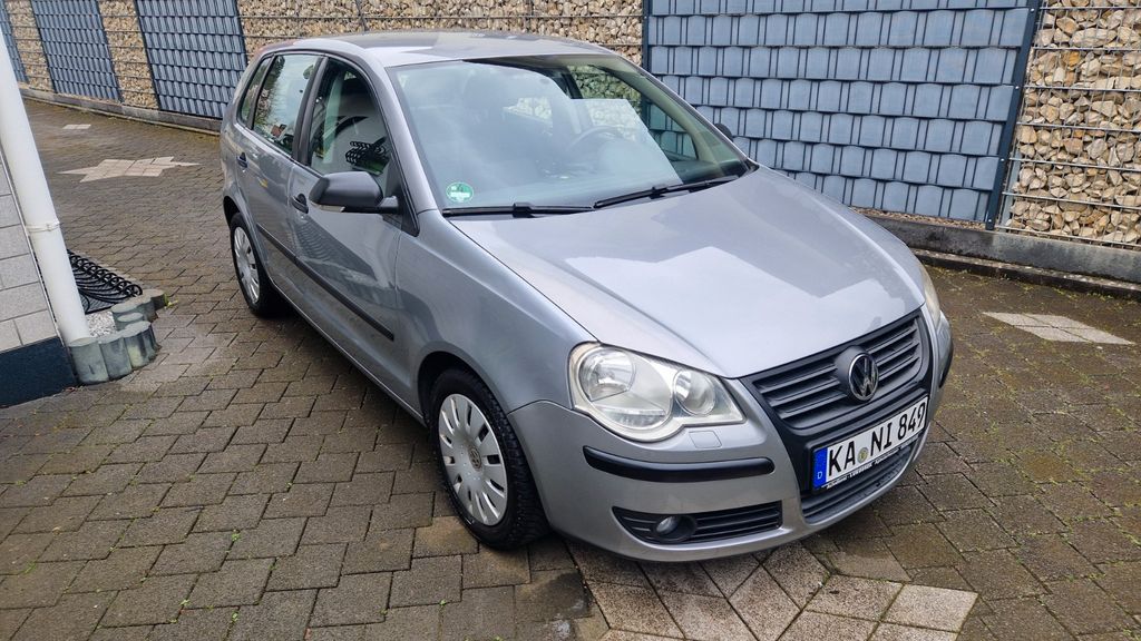 VW Polo 98.250 km 3.990 &euro; Lobbach 74931