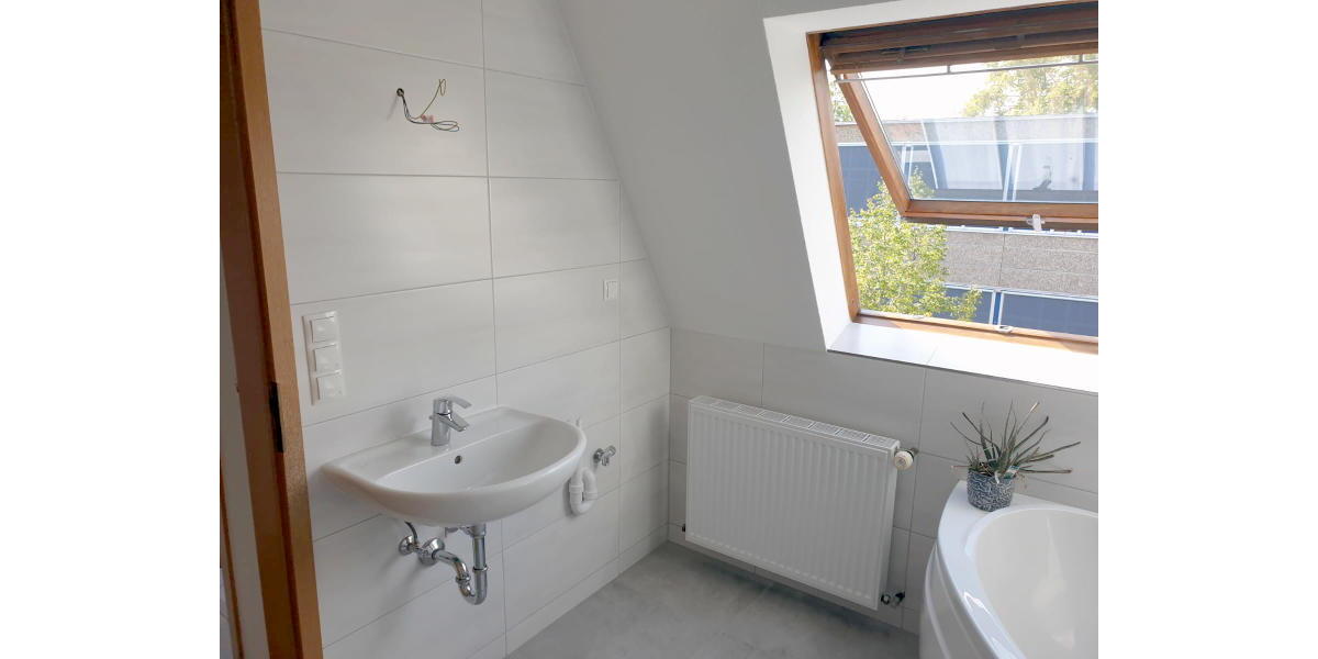 ObjNr:18661 - Sanierte 4-Zimmer ETW mit Balkon mit Blick über Ludwigshafen 4 zimmer