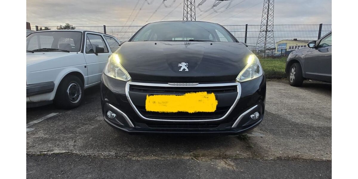 Peugeot 208 196.036 km 3.250 € Heidelberg 69126