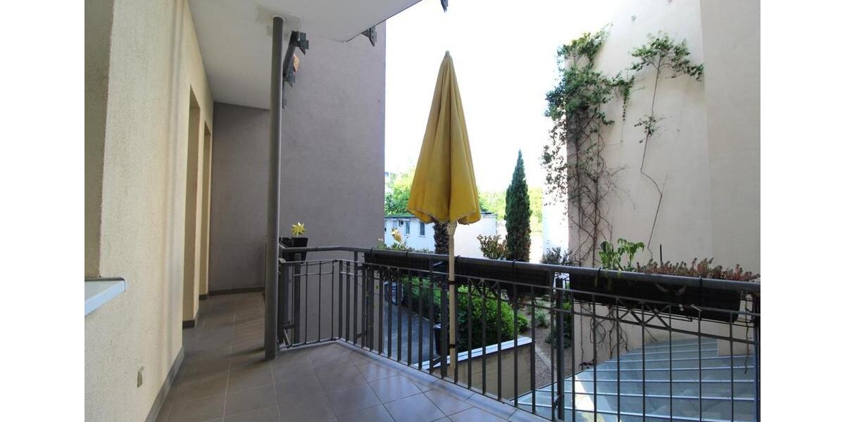 Etagenwohnung Ludwigshafen am Rhein Ludwigshafen-Hemshof - 3.5 Zimmer, 124 m&sup2;, 1.100&euro; | Angebot:23007196