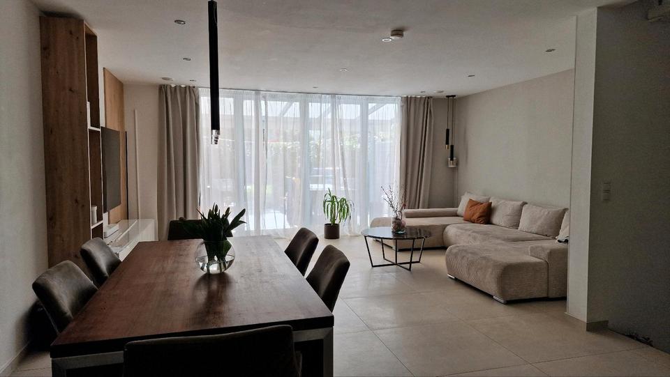 Reihenhaus Heidelberg Kirchheim - 6 Zimmer, 216 m&sup2;, 980.000&euro; | Angebot:26148486