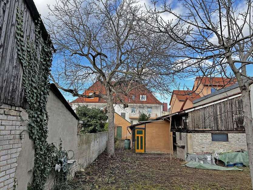 Haus zum Kaufen in Ludwigshafen 350.000 € 169 m²