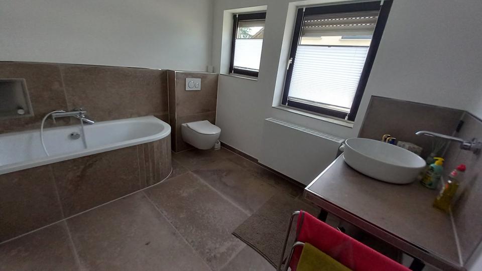 Doppelhaushälfte Sankt Leon-Rot Rot - 5 Zimmer, 165 m&sup2;, 1.800&euro; | Angebot:26074635